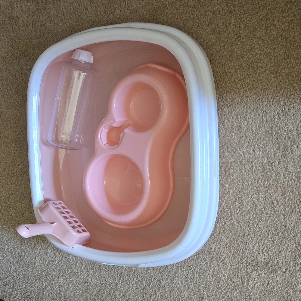 Pink and White Baby Bath Set